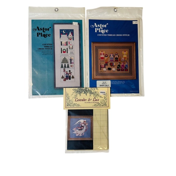 Vintage Counted Thread Cross Stitch Kits Christmas Holiay Astor Place - Picture 1 of 5